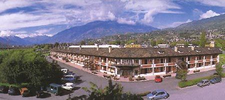 Hotel Alp Aosta Exterior foto